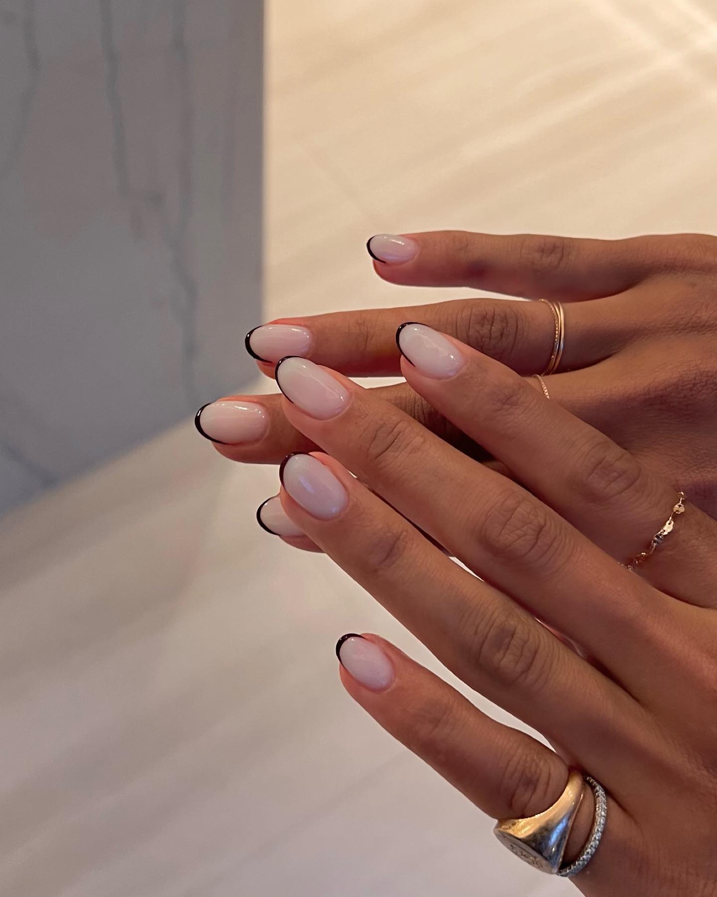 Sheer Pink Thin Black French Tip Oval Nails Sheer Pink Thin Black French Tip Oval Nails