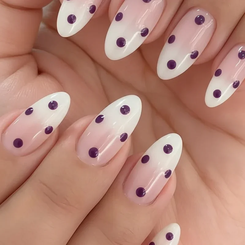26 Polka Dot Nails Trend: Cute and Stylish Manicure Ideas