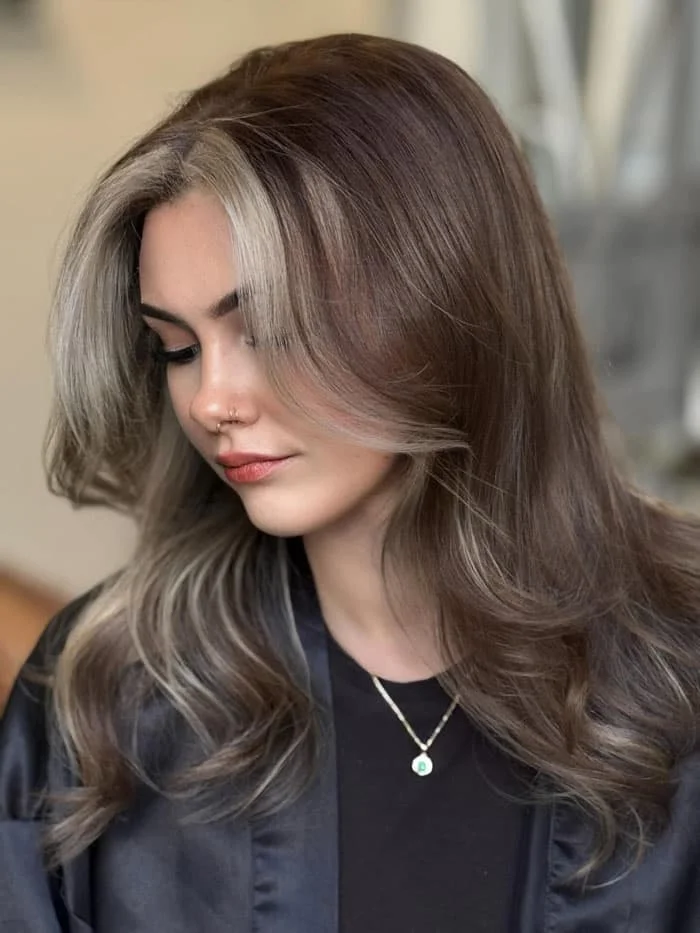 30 Halo Hair Color Ideas for a Trendy Look and a Fresh New Style