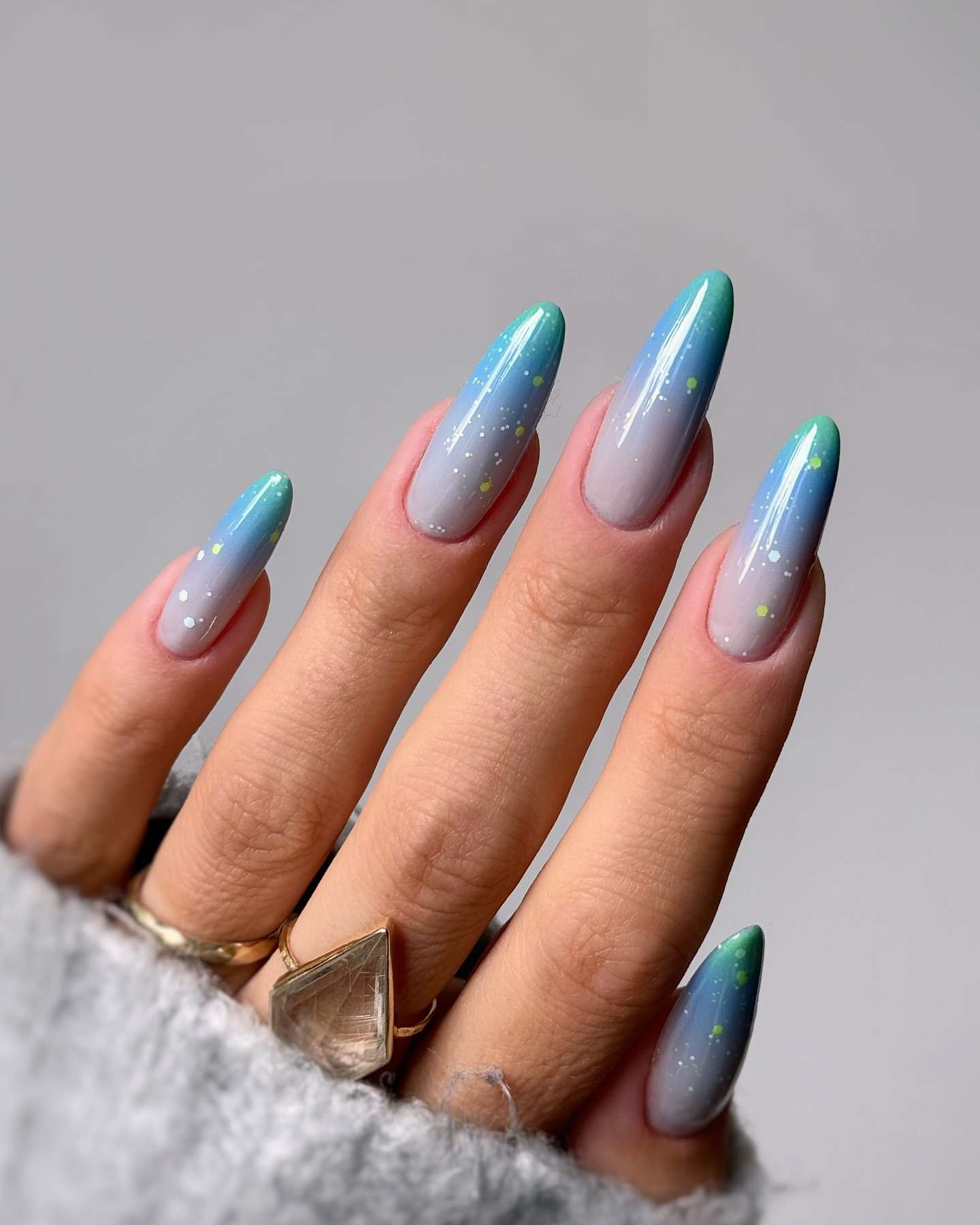 Everyday Bridal Nude Pink to Sheer Pink Glossy Ombre Everyday Bridal Nude Pink to Sheer Pink Glossy Ombre — Ombre Nails