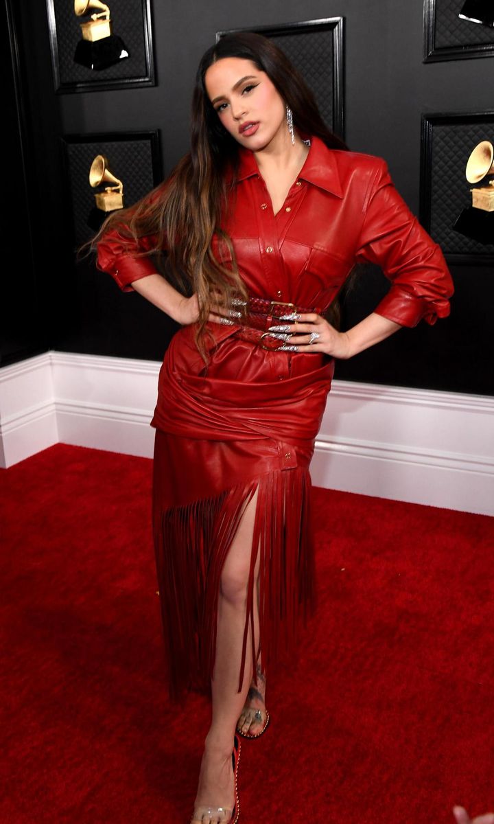 19 Latinas That Will Make You Fall in Love with Red Outfits