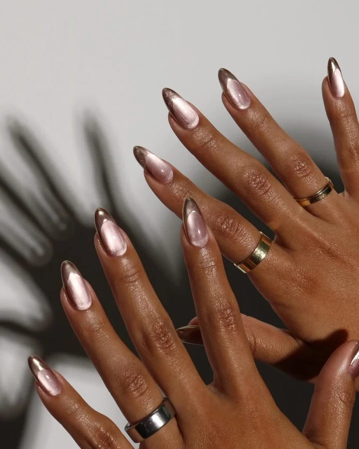 Rose Gold Cat-Eye Stiletto Nails Rose Gold Cat-Eye Stiletto Nails — Nail Trends