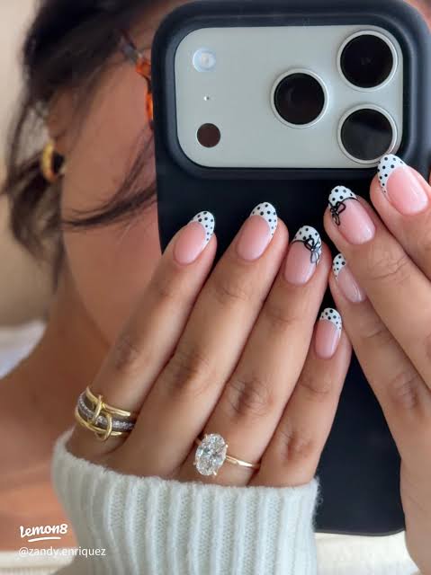 Polka Dot French Tips with Bows — Short Round Nails
