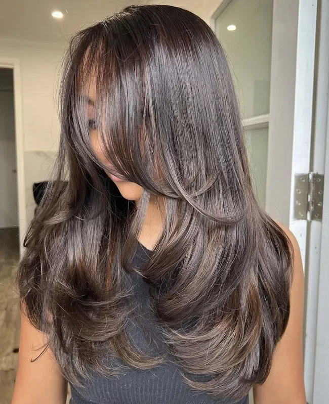 21 Face-Framing Layers for Long Hair to Try in 2026