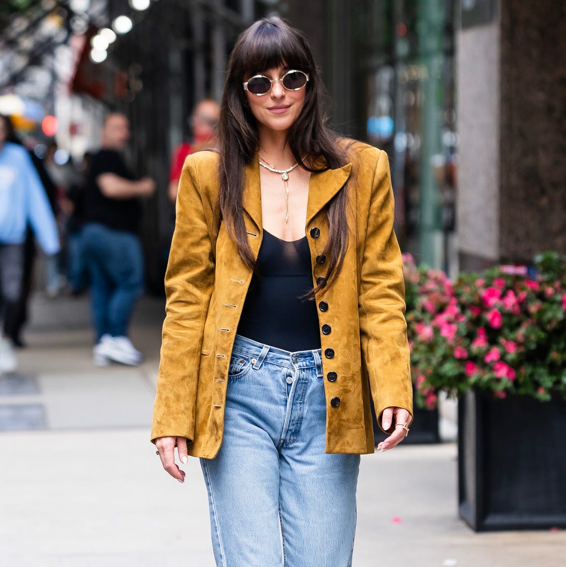Straight-Leg Jeans with Suede Blazer and Sneakers — 90s Outfits