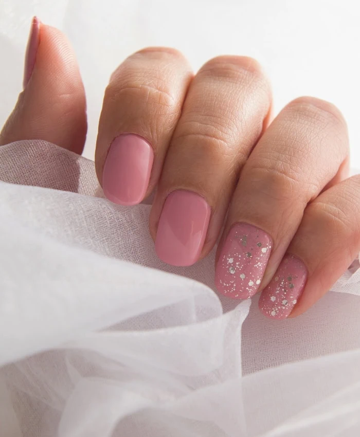 Dusty Rose Glitter Accent Short Square Nails — Light Pink Nails