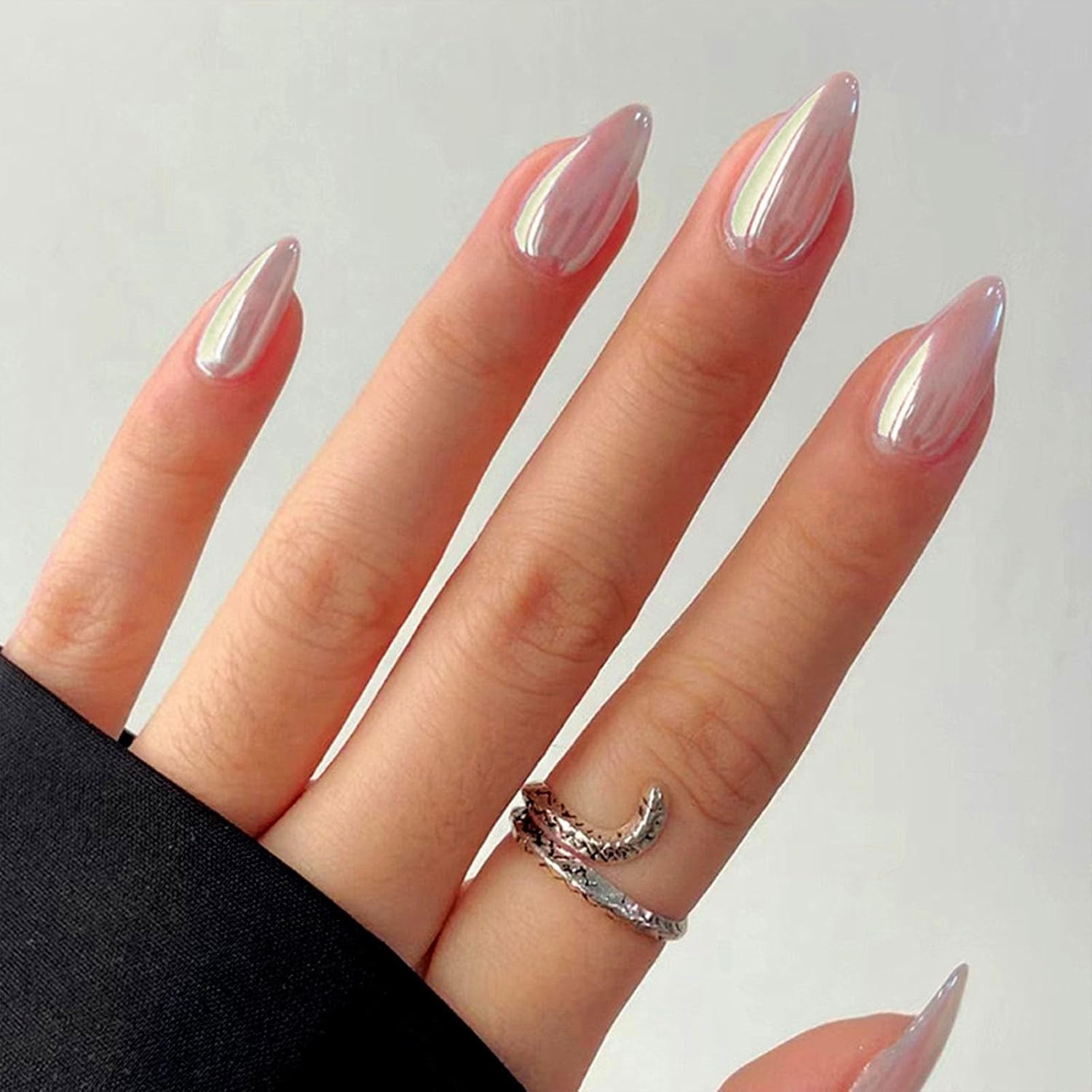 Pale Pink Iridescent Chrome Stiletto Pale Pink Iridescent Chrome Stiletto — Pink Chrome Nails
