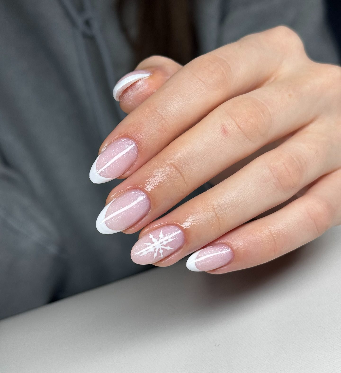 Glossy With Fine Glitter Glitter Line French Oval Nails — Pink and White Nails