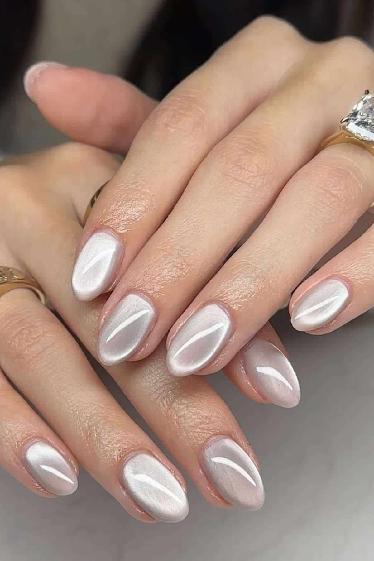 Off-White Pearlescent Cat-Eye Almond Nails — Simple Short Nails