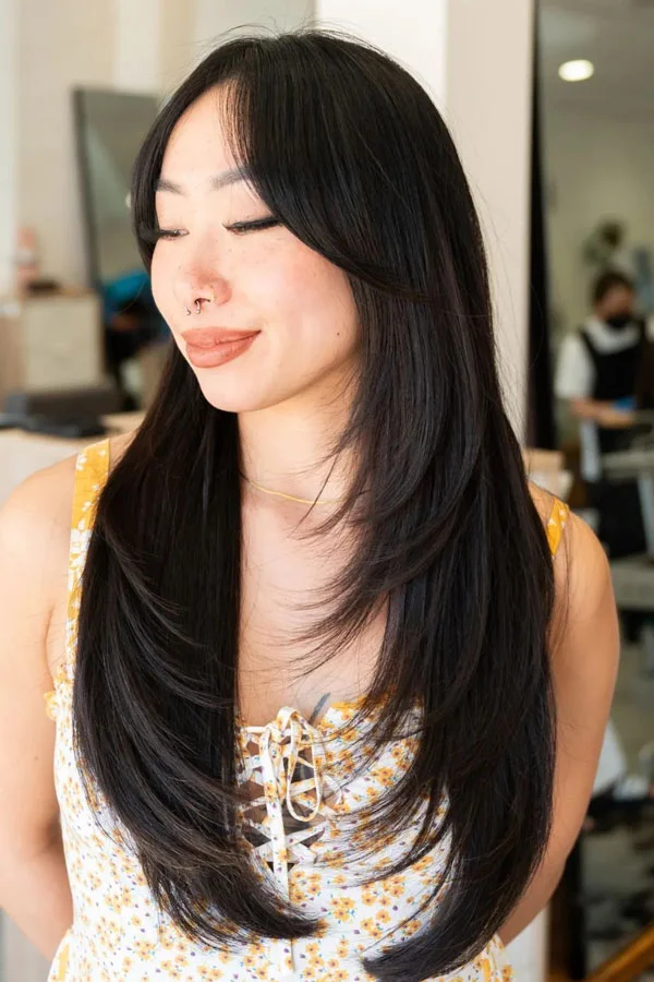 Curtain Bangs for Round Faces: 25 Flattering Ideas for 2026