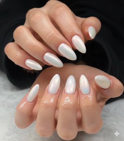 Iridescent White Pearlescent Almonds Iridescent White Pearlescent Almonds — Long Almond Nails