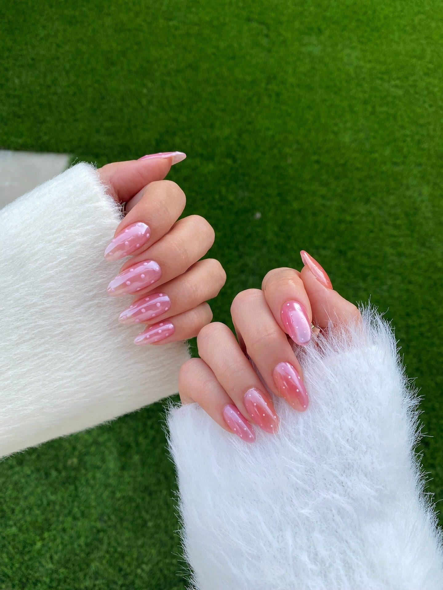 Sheer Pink to Orange Gradient Dots Sheer Pink to Orange Gradient Dots — Glazed Donut Nails