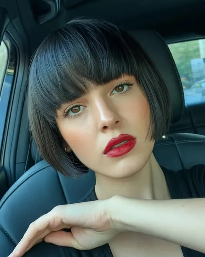 24 The “Bowl Cut” Stylists Are Loving in 2026