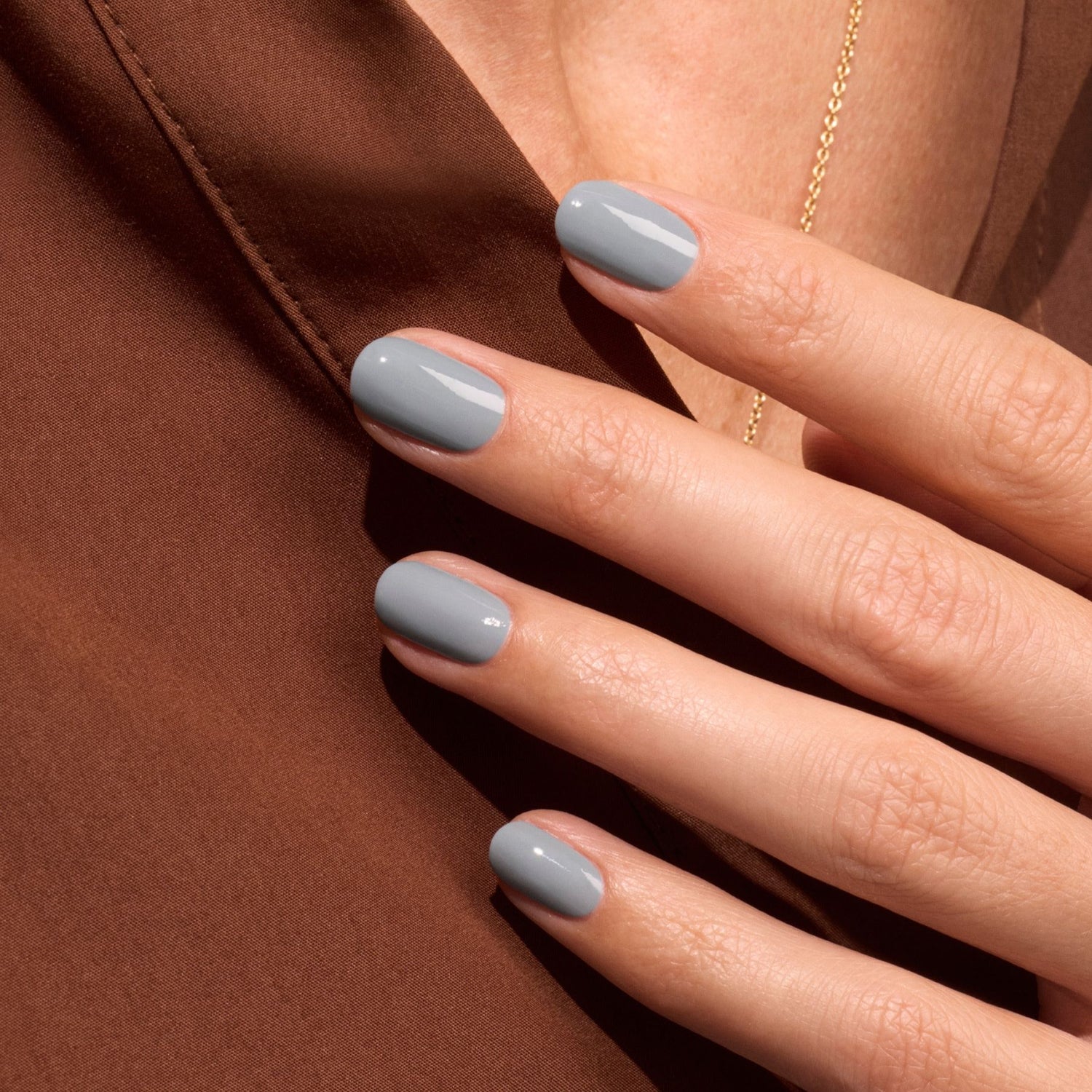 Light Cool Gray Glossy Short Oval Nails Light Cool Gray Glossy Short Oval Nails — Gray Nails