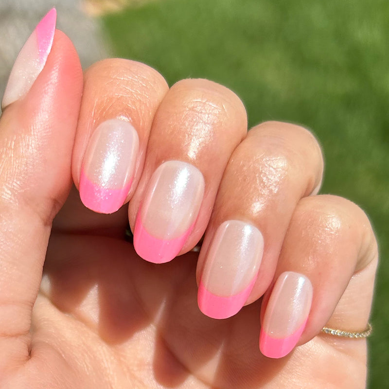 Iridescent Shimmer Pink French Iridescent Shimmer Pink French — Pink French Tip Nails