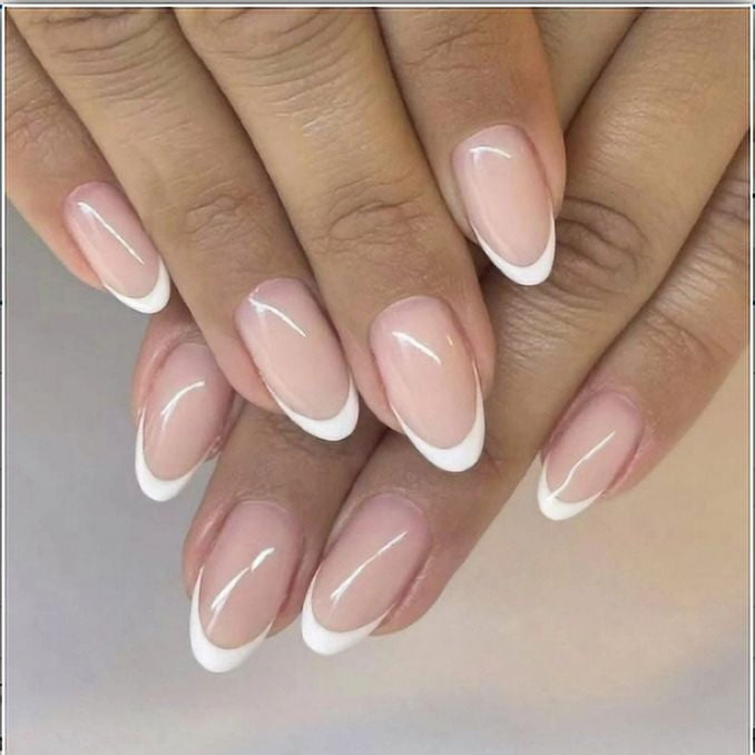Glossy Short Almond Clean French Tip — White French Tip Nails