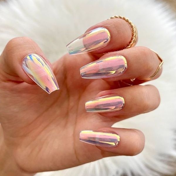Long Coffin Chrome with Color Shifts Long Coffin Chrome with Color Shifts — Holographic Nails