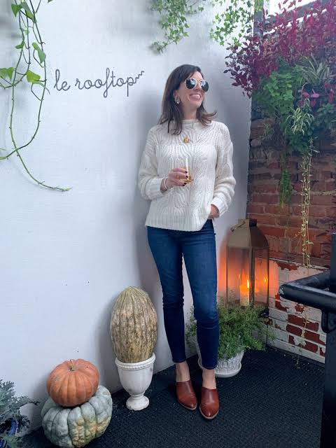 Textured Cable-Knit Sweater with Dark Wash Jeans and Mules Textured Cable-Knit Sweater with Dark Wash Jeans and Mules — Casual Date Night Outfits