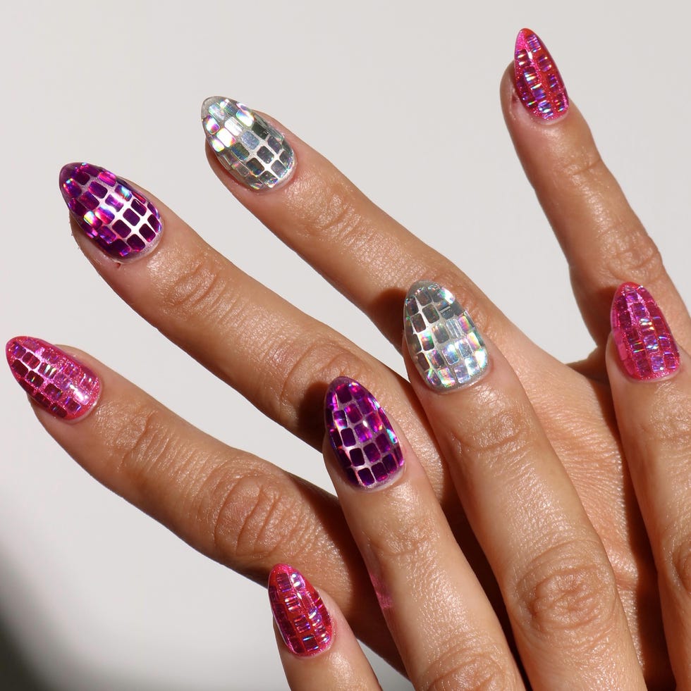 Pink and Silver Holographic Mosaic Almonds Pink and Silver Holographic Mosaic Almonds — Concert Nails
