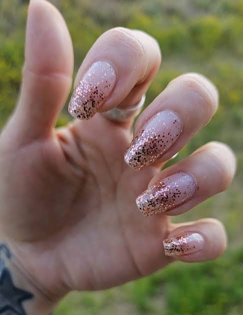 Sheer Pink to Rose Gold Glitter Ombre Sheer Pink to Rose Gold Glitter Ombre — Rose Gold Nails