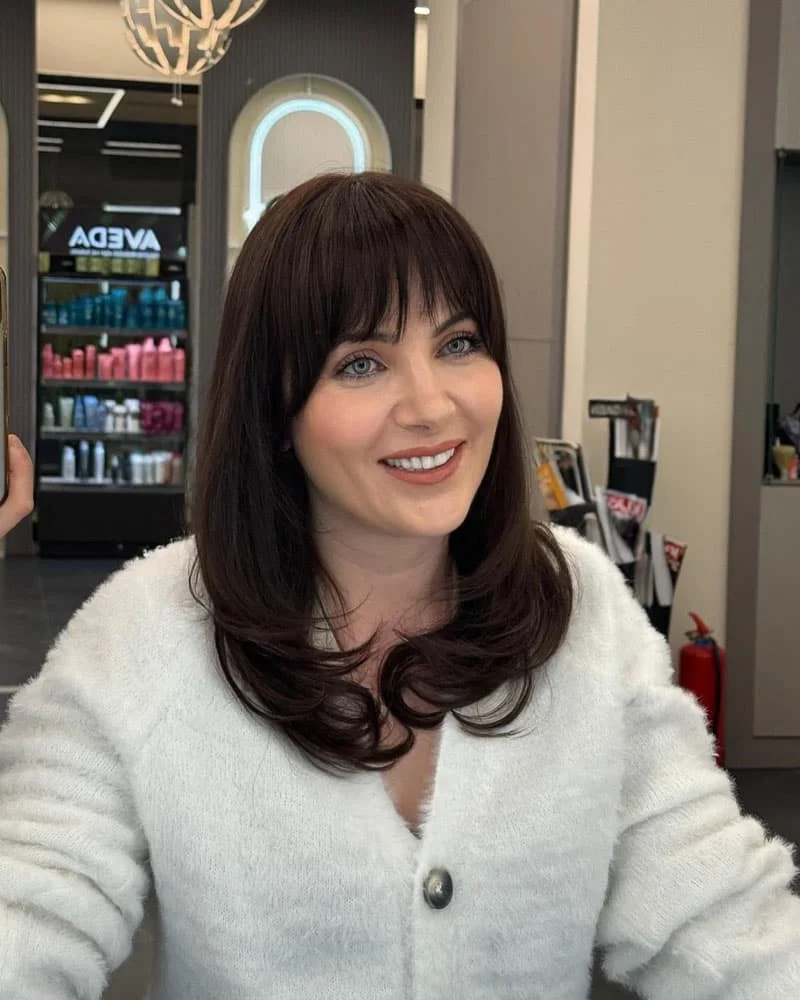 Curtain Bangs for Round Faces: 25 Flattering Ideas for 2026