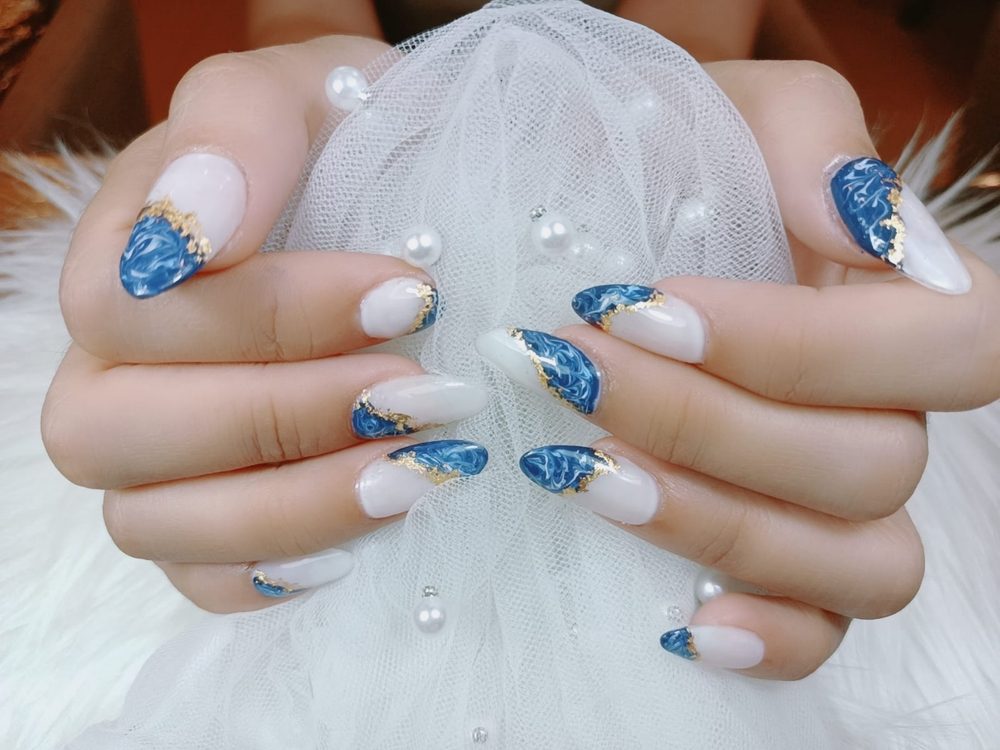 Elegant Blue and Gold Marbling Elegant Blue and Gold Marbling — Cruise Nails
