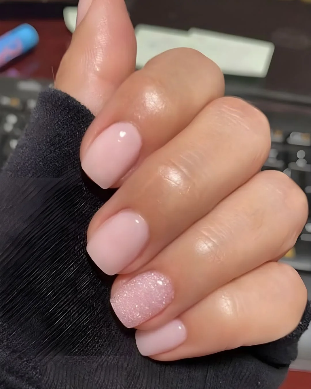 29 Clean Girl Manicure With Simple Glossy Nails