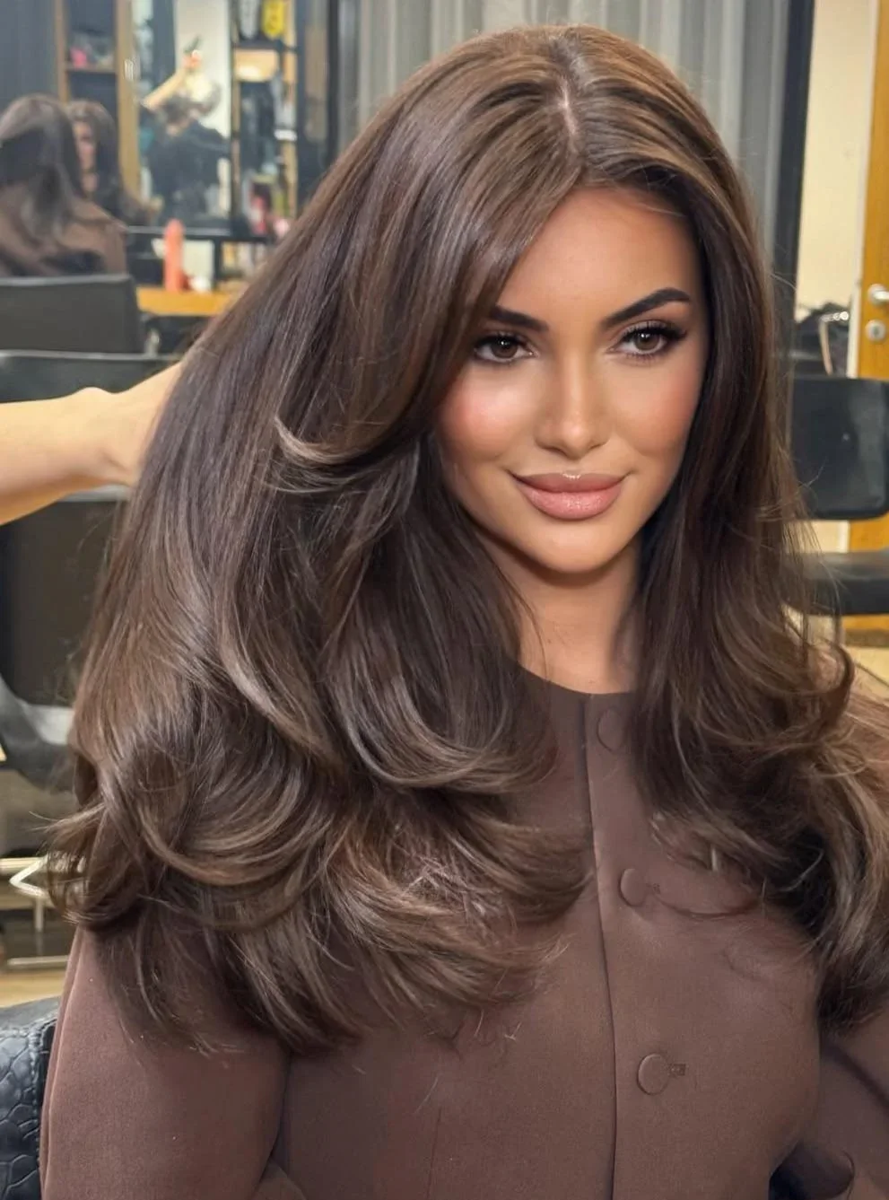 24 Chocolate Brown Hair: Trendy Shades and Color Ideas
