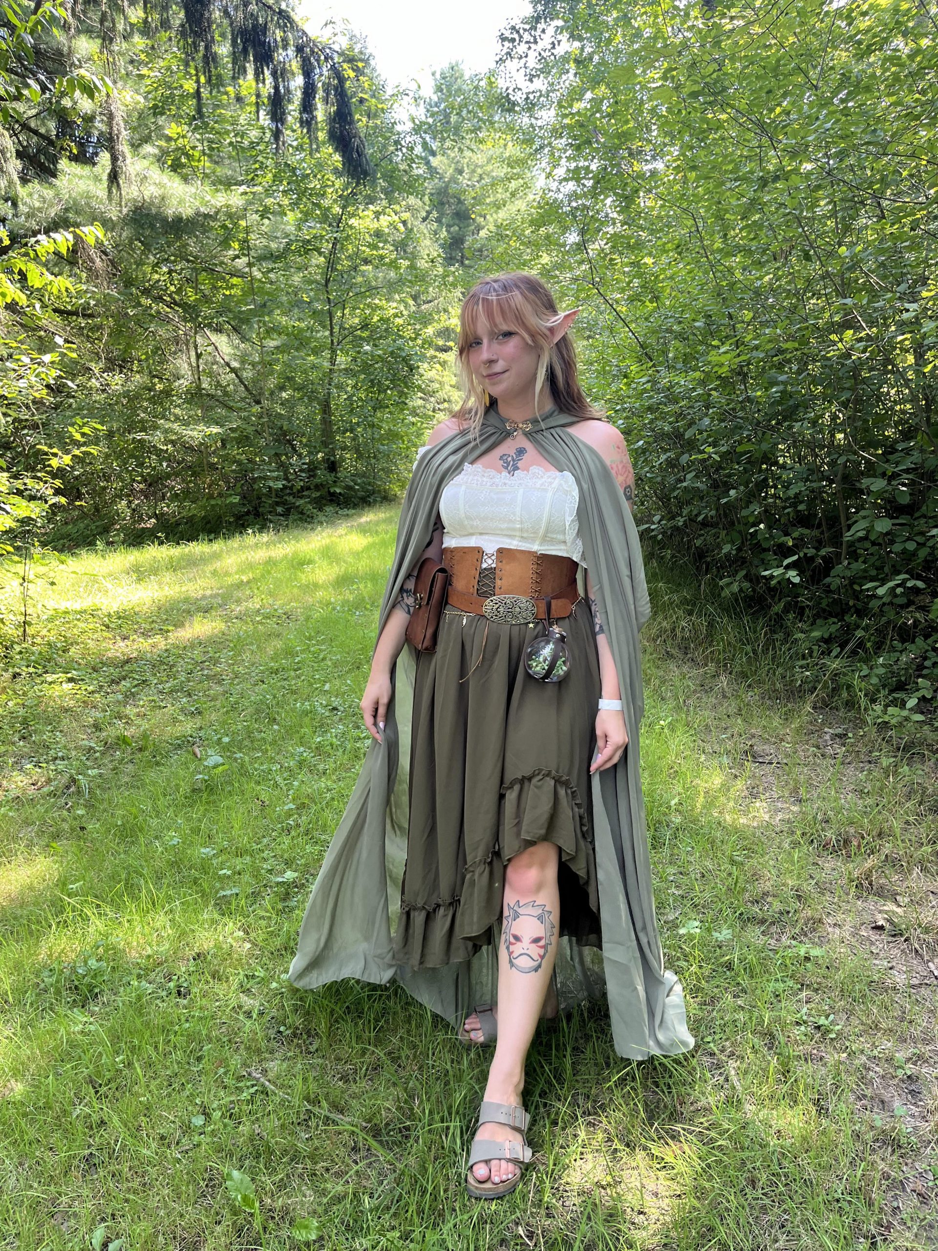 Lightweight Fabric Leather-Like Belt Outfit Idea — Renaissance Faire Outfits