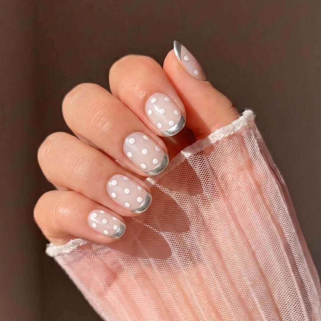Everyday Visual Idea — Polka Dot Nails