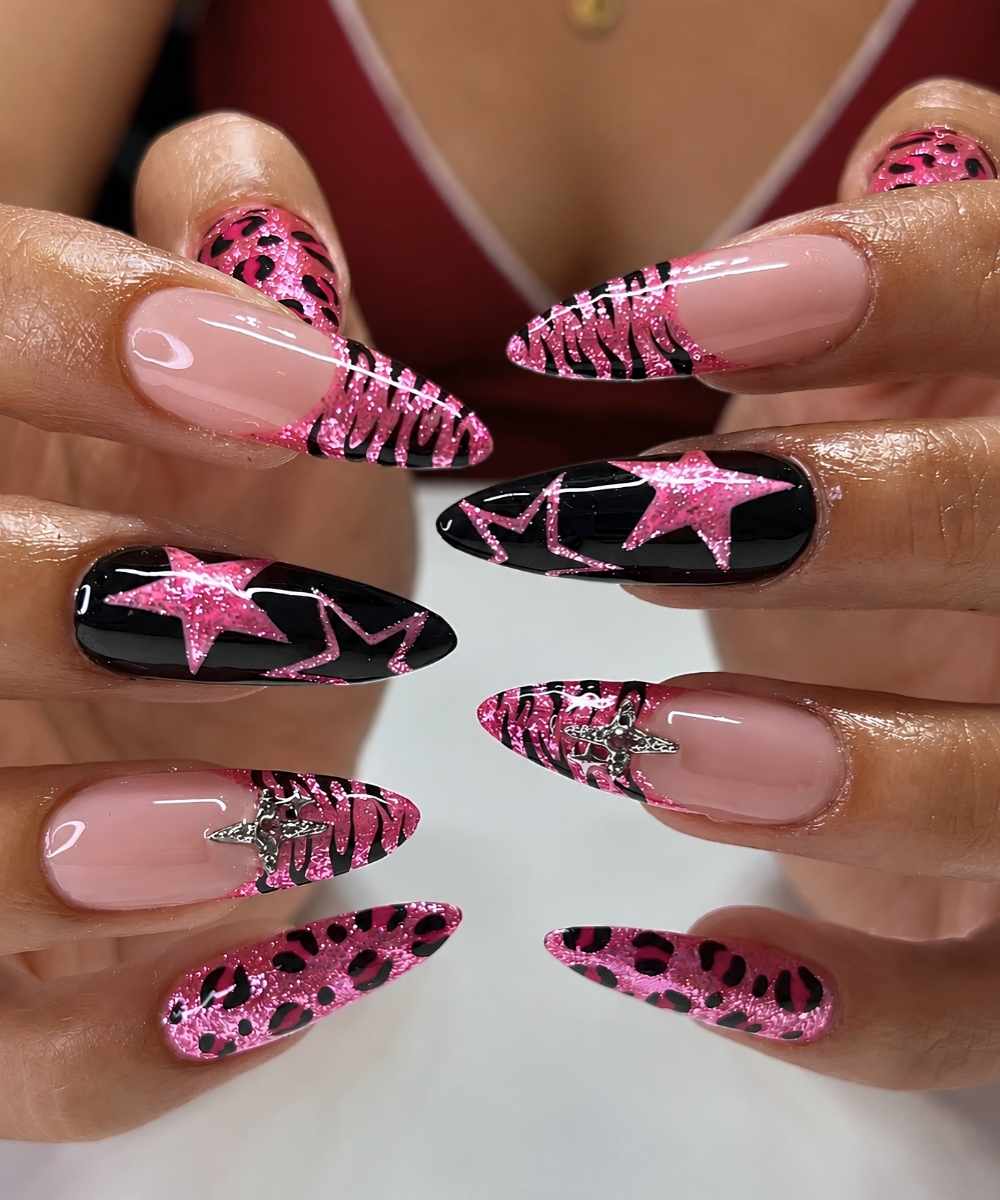 Glitter Leopard Stiletto Nails Glitter Leopard Stiletto Nails — Y2K Nails