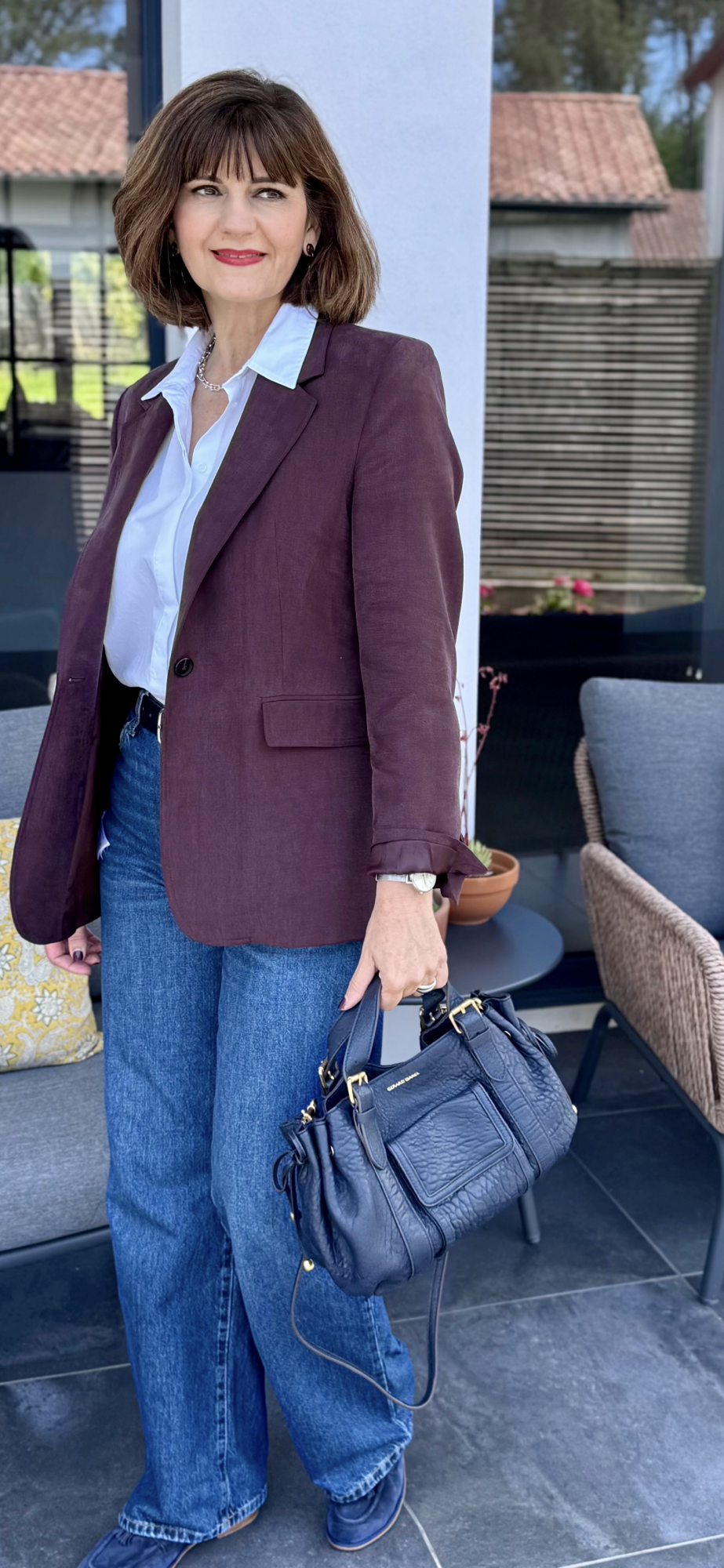 Burgundy Blazer for Smart Casual Workwear Burgundy Blazer for Smart Casual Workwear — Outfits for Women Over 50