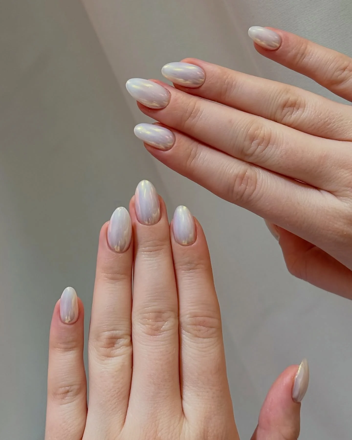 29 Elegant Pearl Chrome Nails: The Elegant Manicure Trend Taking Over Pinterest