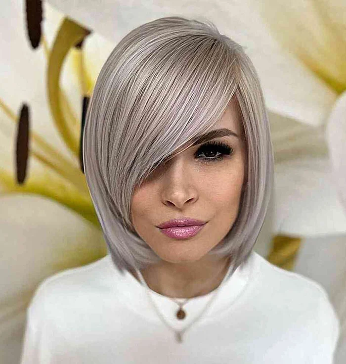 23 Short Bob with Bangs: Stylish Haircut Ideas