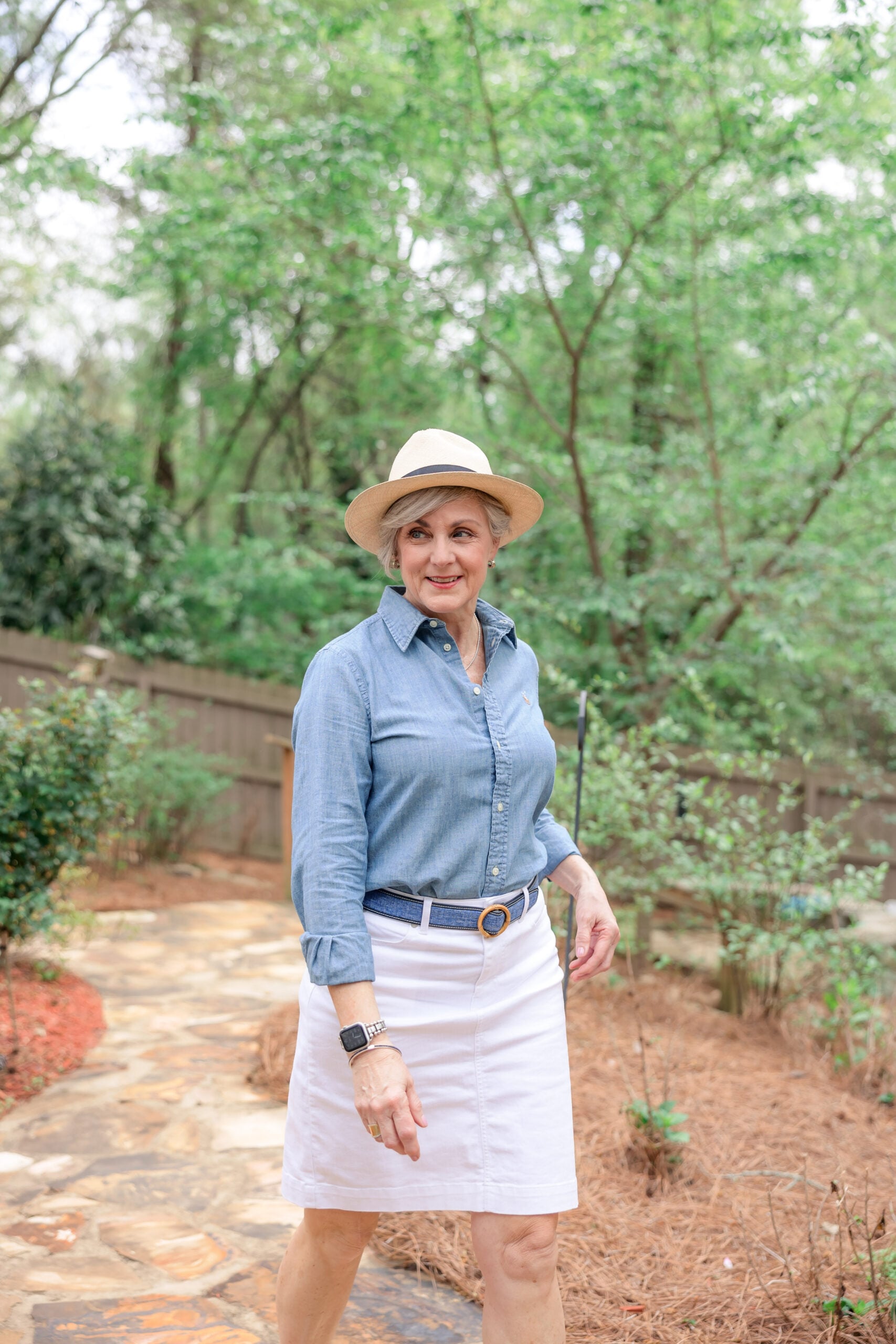 Chambray Shirt, White Skirt, and Straw Fedora Chambray Shirt, White Skirt, and Straw Fedora — Preppy Outfits