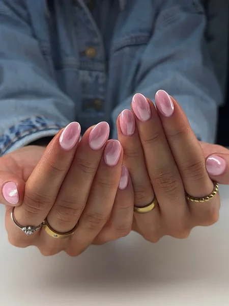 Sheer Pink Chrome Oval Gradient Sheer Pink Chrome Oval Gradient — Pink Chrome Nails