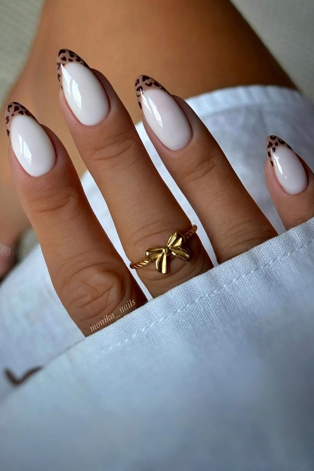 White Base Leopard Print French Tip Nails White Base Leopard Print French Tip Nails — Leopard Print Nails