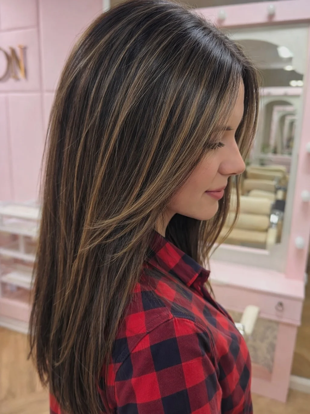 22 Gorgeous Long Hairstyles With Face-Framing Layers