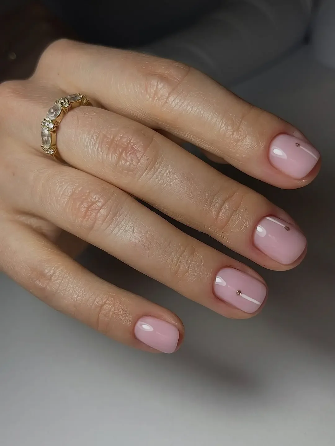 29 Clean Girl Manicure With Simple Glossy Nails