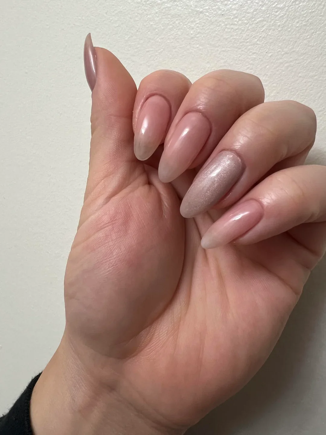 23 Minimalist Nude Nails For Timeless Chic Looks