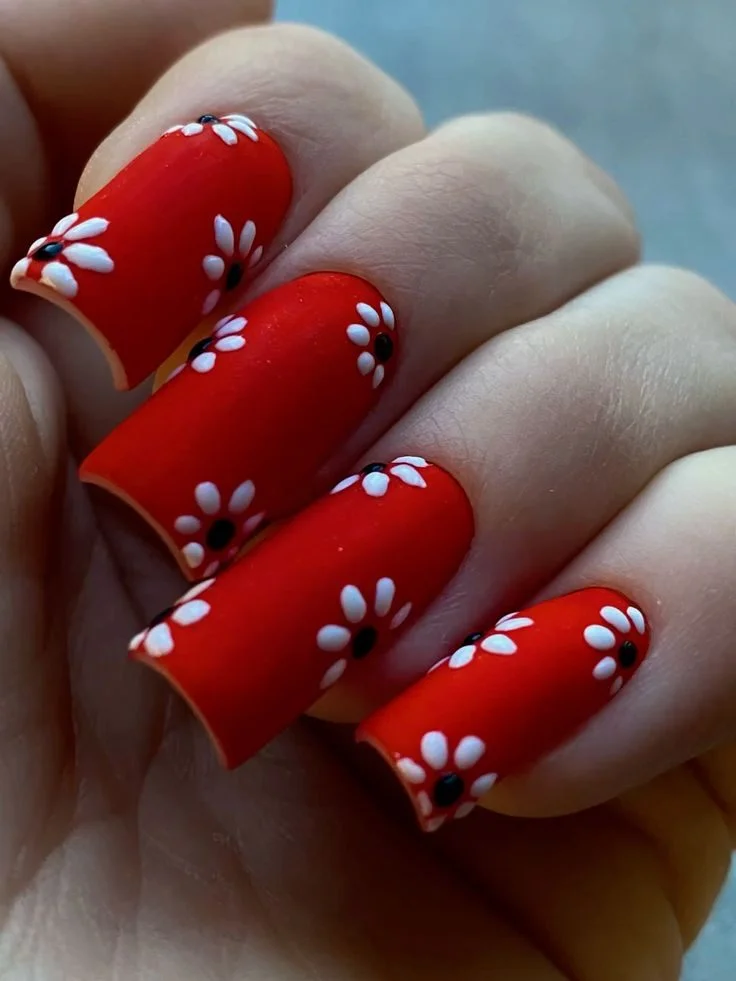 30 Beautiful Manicure Details And Design Ideas to Inspire Your Next Chic Nail Look