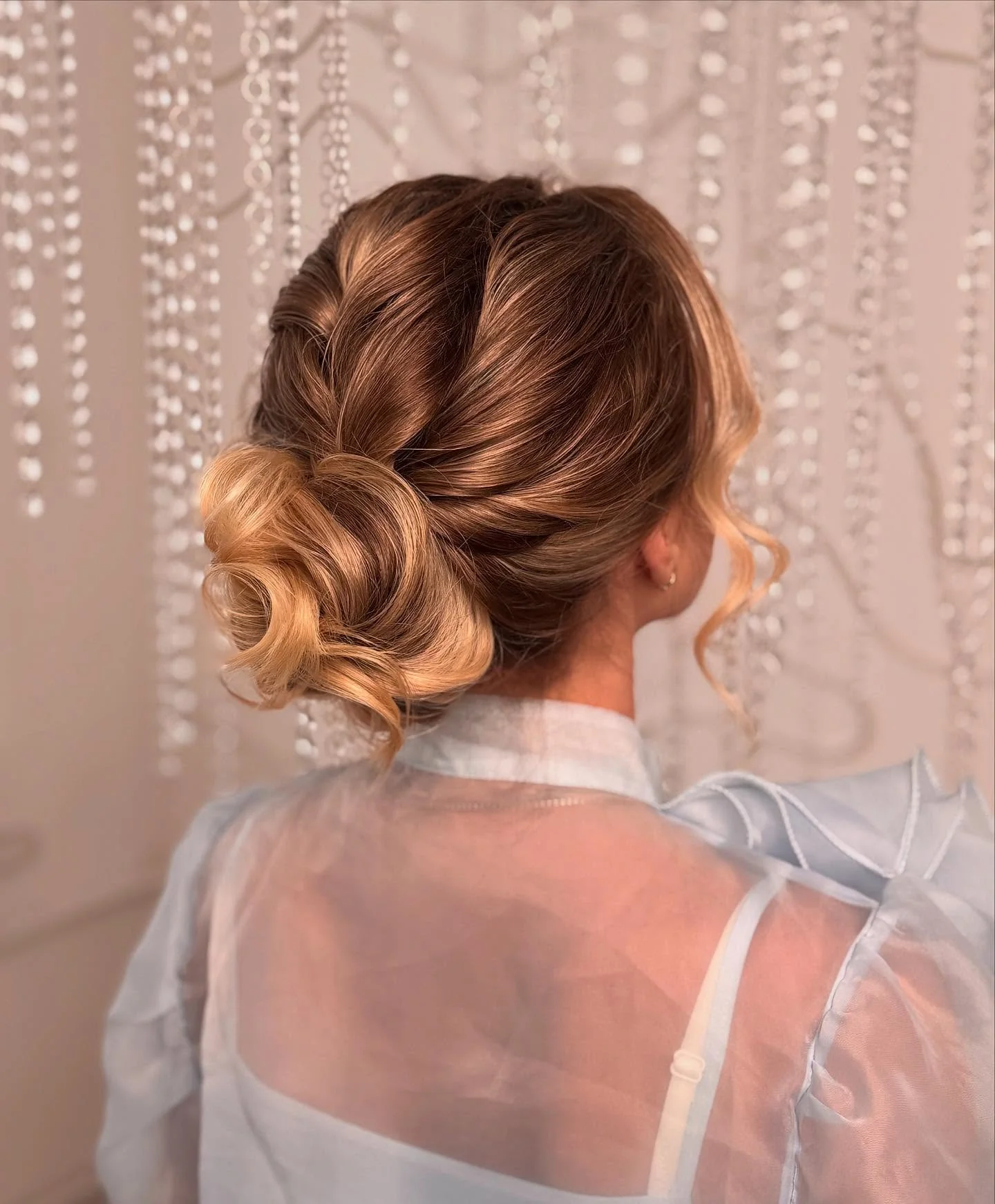28 Easy Medium-Length Hairstyles for Women You’ll Want to Try