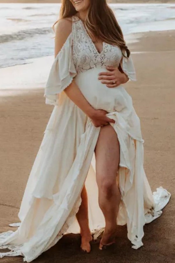 Lace Chiffon Outfit Idea — Maternity Photoshoot Outfits