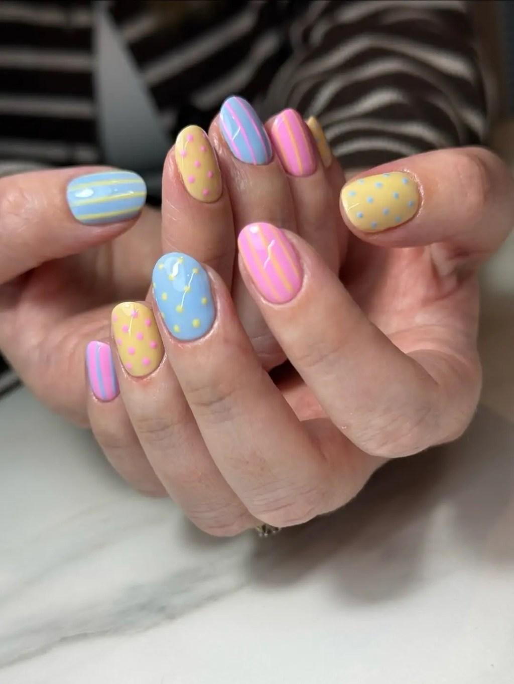 Pastel Stripes & Polka Dots Short Nails Pastel Stripes & Polka Dots Short Nails — Sweet 16 Nails