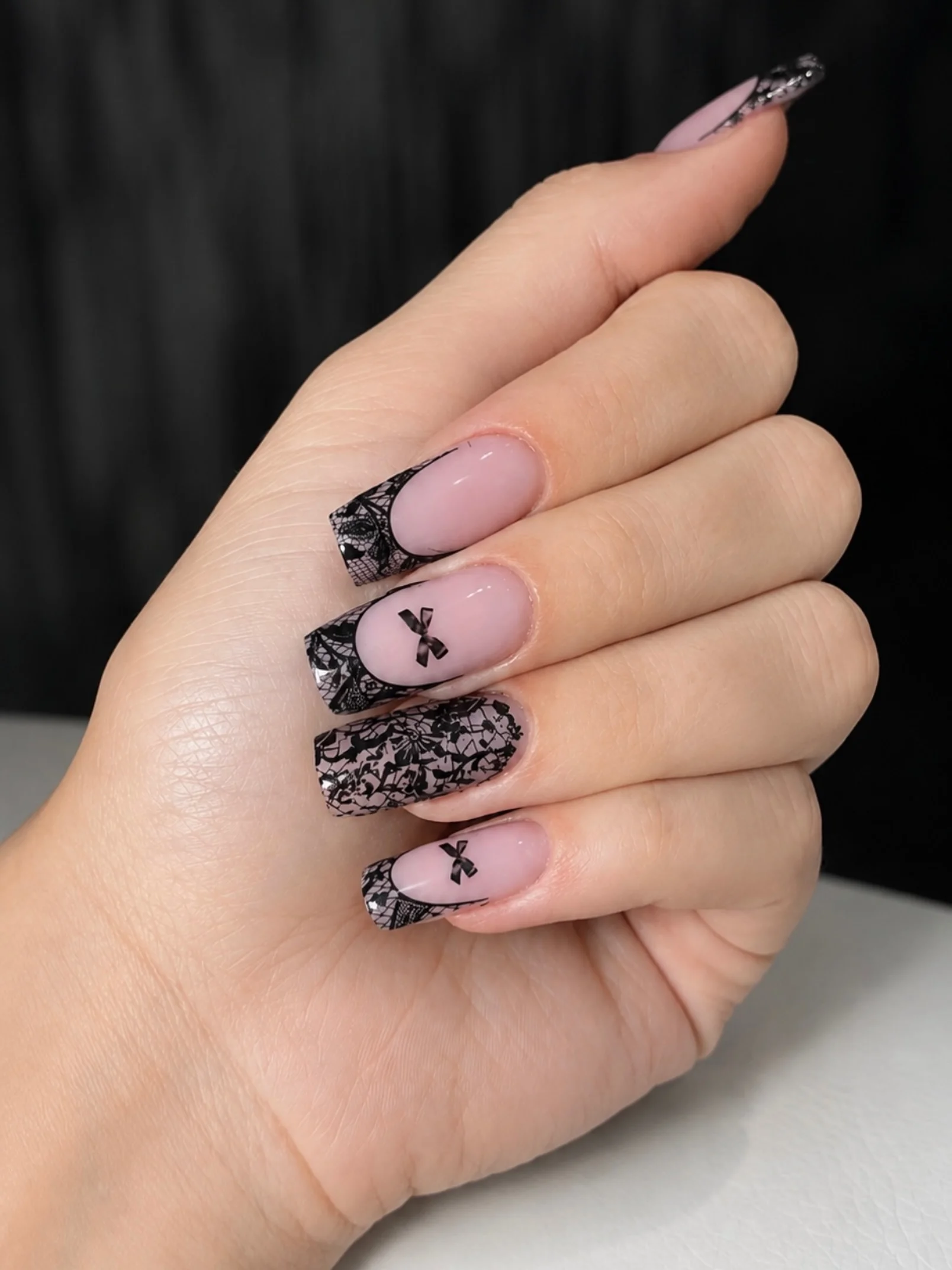 30 Beautiful Manicure Details And Design Ideas to Inspire Your Next Chic Nail Look