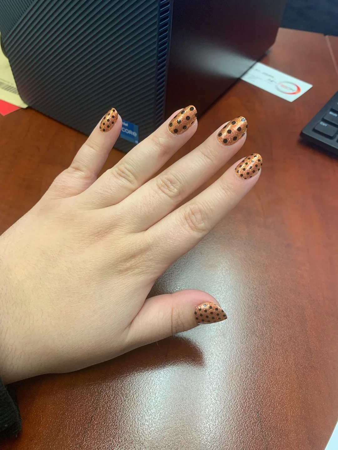 23 Short Glossy Nails For Natural Beauty Trends