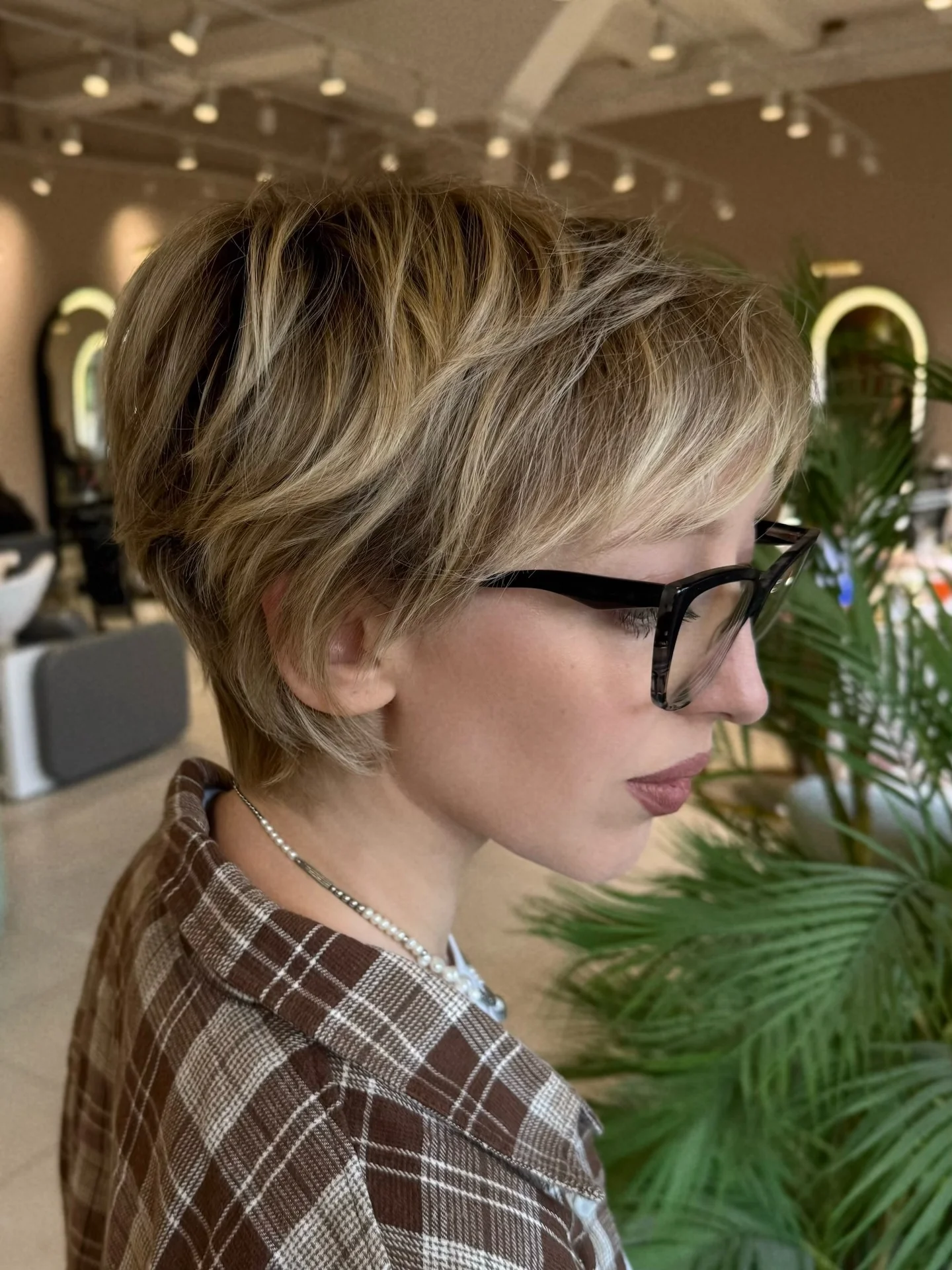 28 Short Haircuts for Women Who Want a Fresh Modern Look