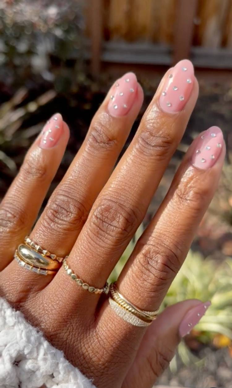 13 Diamond Nail Designs for a Sparkling Spring Manicure