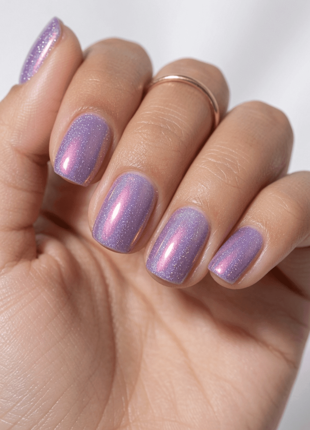 Shimmer Holographic Visual Idea Shimmer Holographic Visual Idea — Holographic Nails