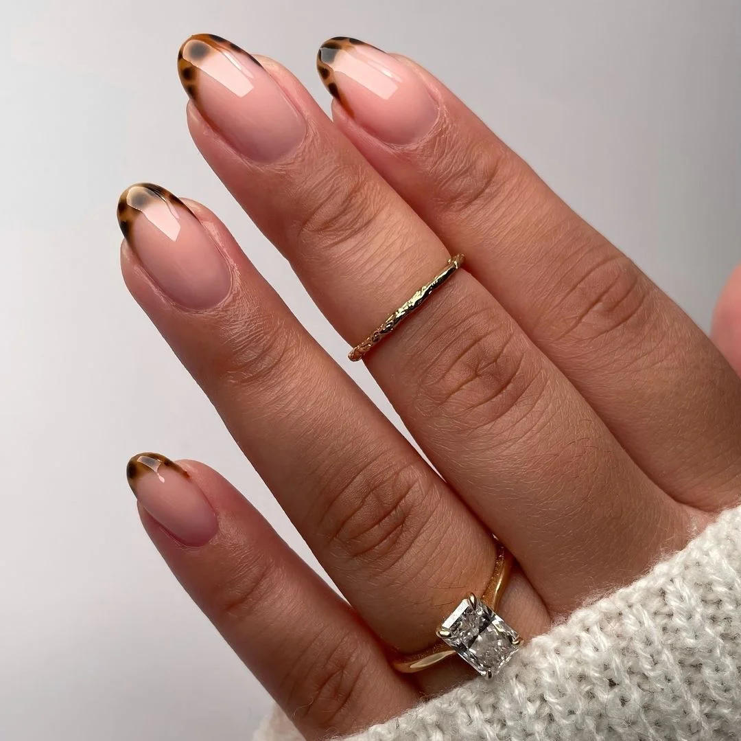 29 Clean Girl Manicure With Simple Glossy Nails